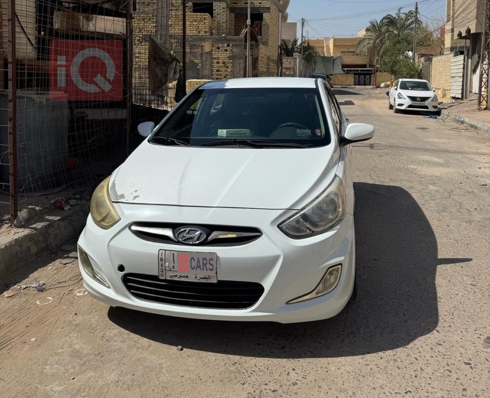 Hyundai Accent Hatchback